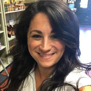 Meet your Posher, Christina